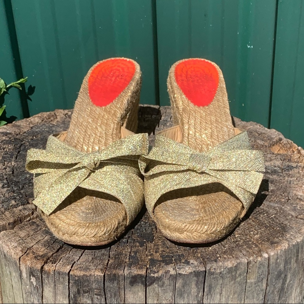⭐️Host Pick ⭐️Louboutin Wedges